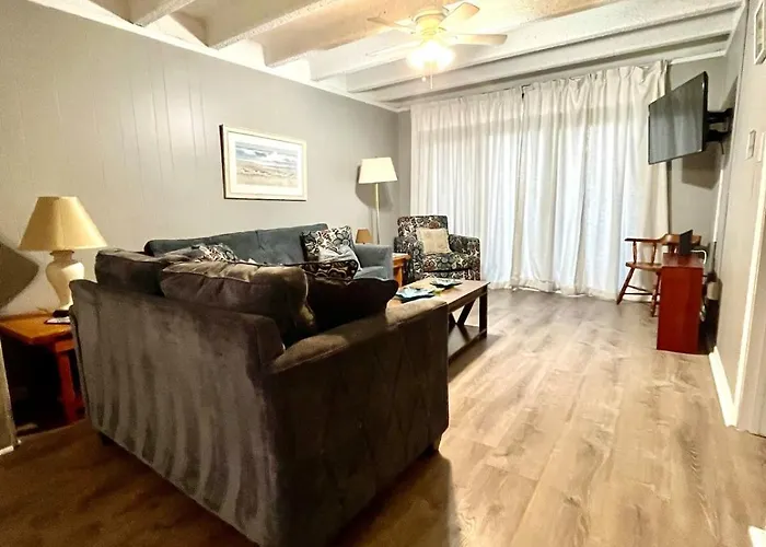 Ocean Retreat Apartment